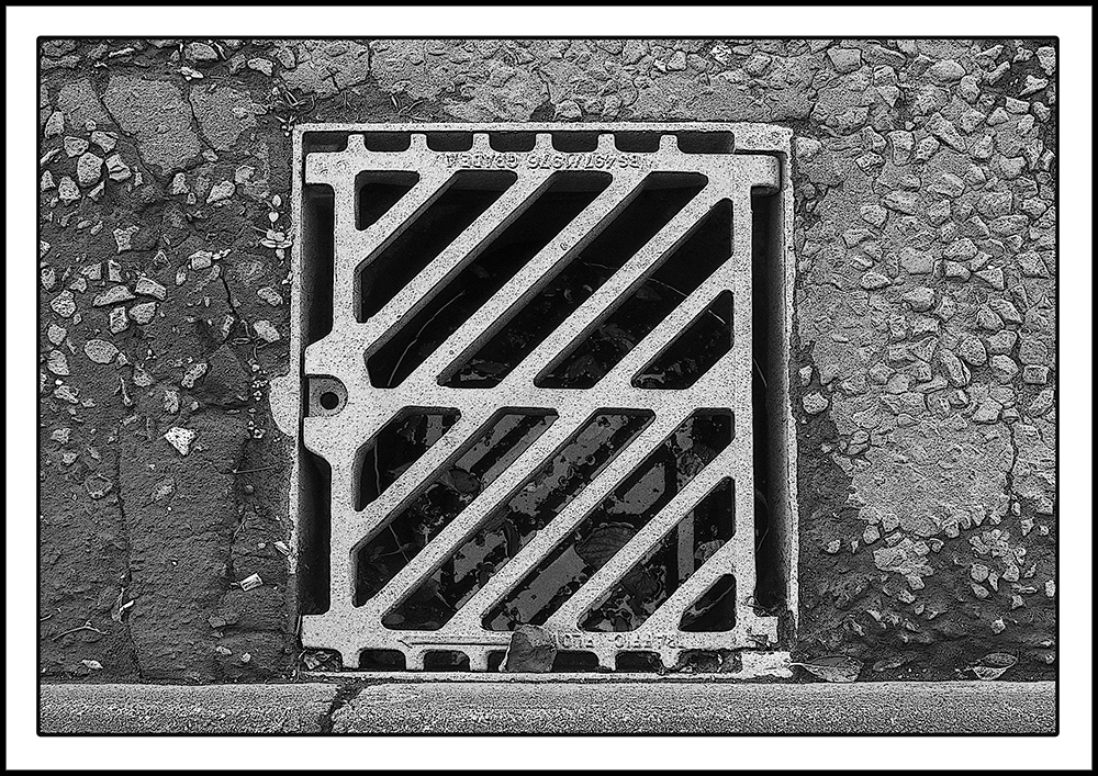 Belfast Manhole Cover