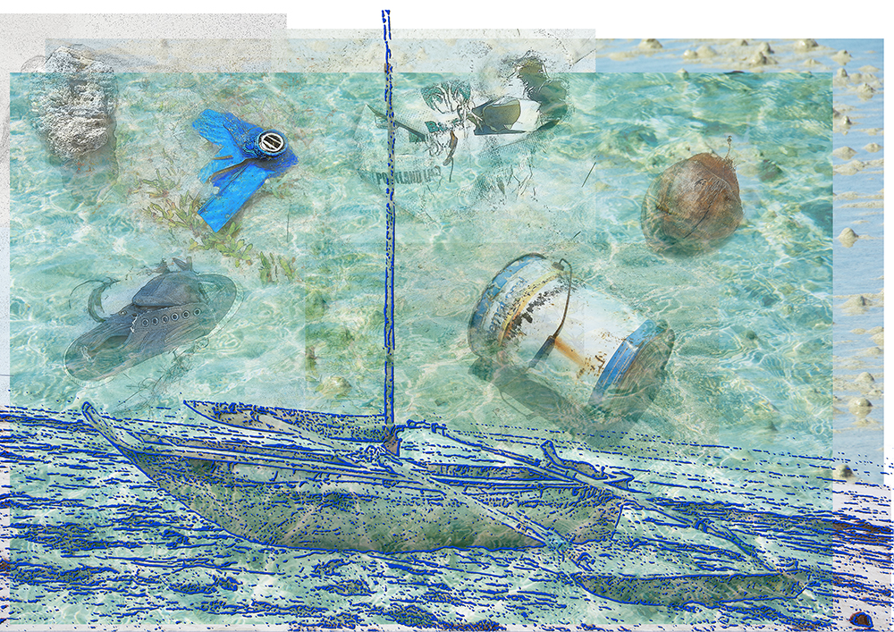 türkisgrüne Ozeanwellen in denen scheinbar Gegenstände liegen. Im Vordergrund ein kleines Fischerboot mit